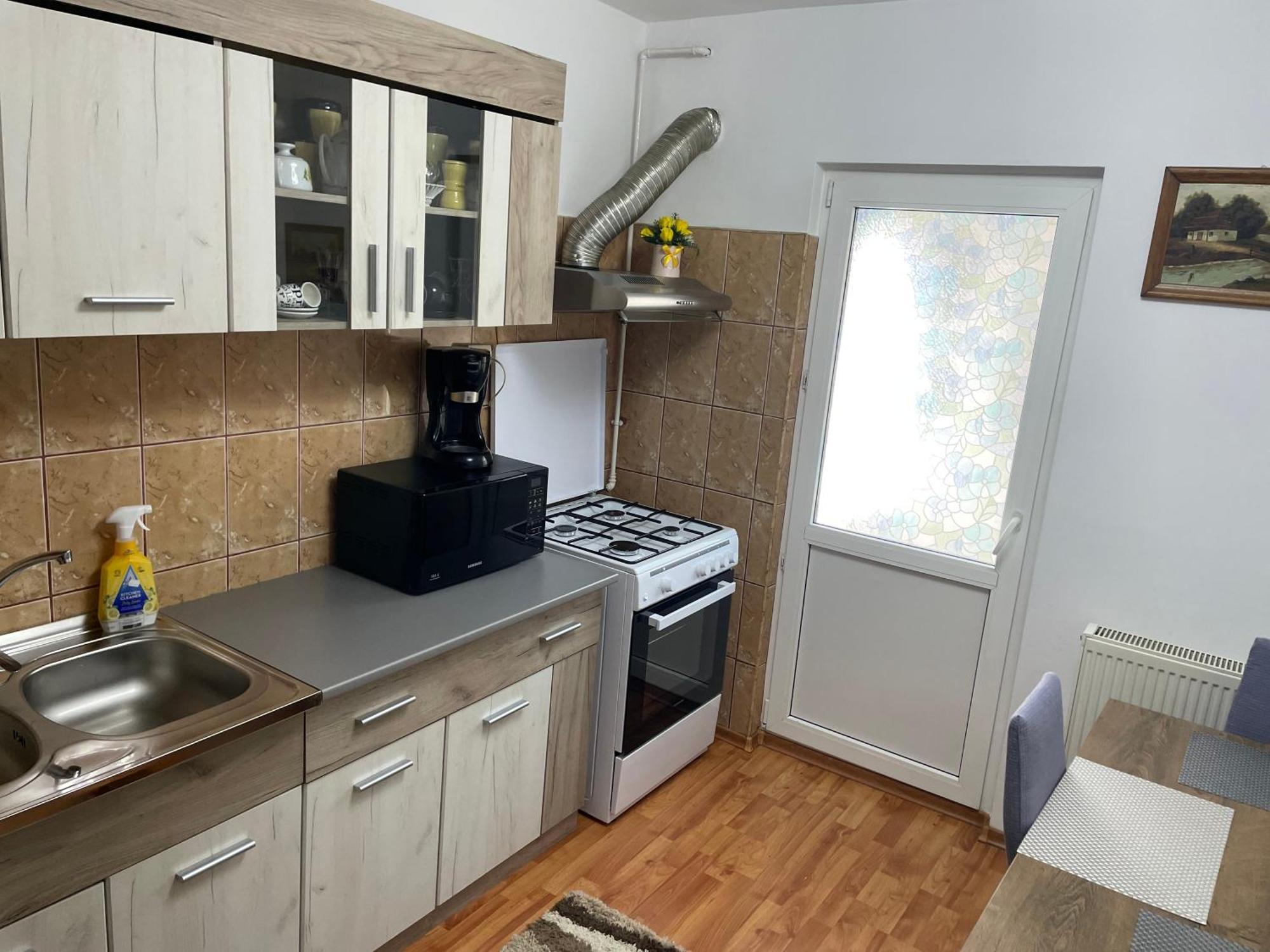 Apartament Petrosani Luaran gambar